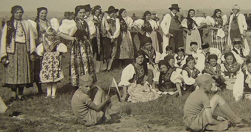 škola Holohlavy