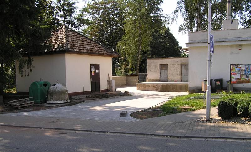 náves
