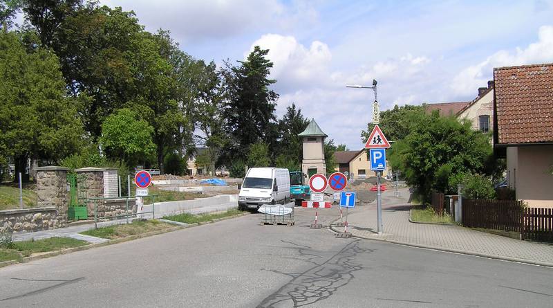 náves