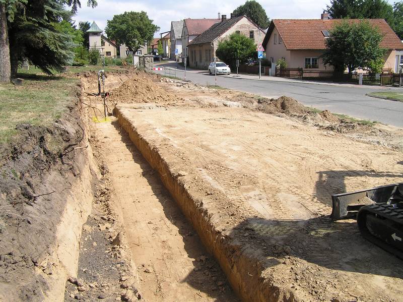 náves