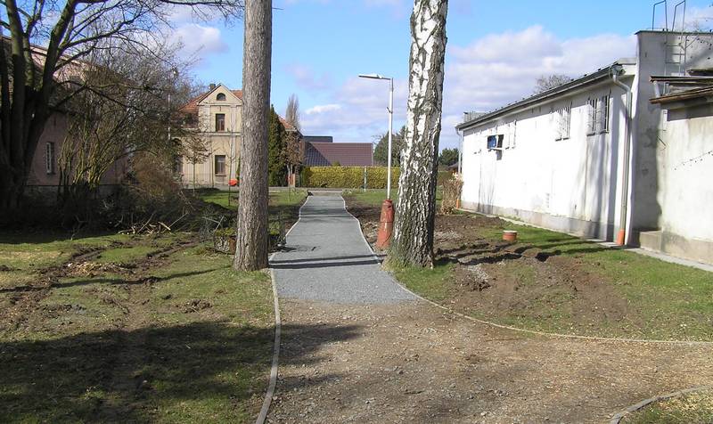 náves