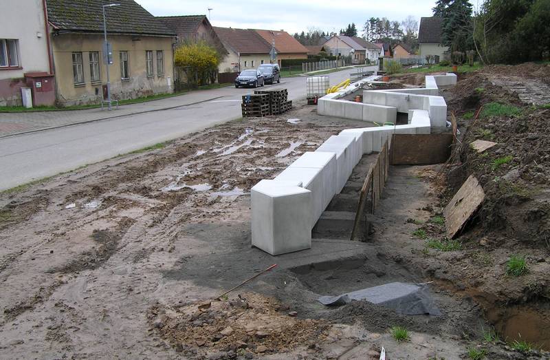 náves