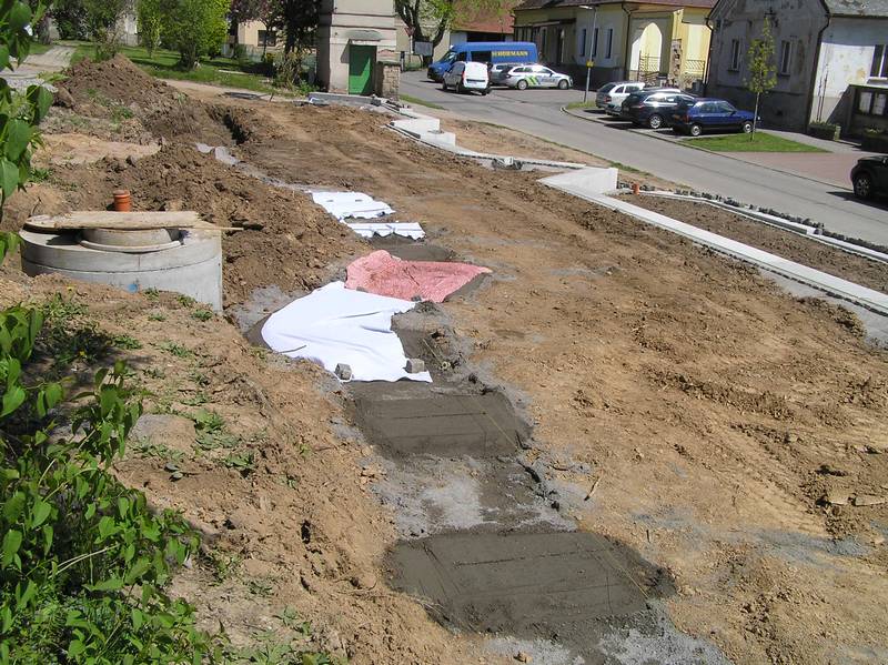 náves