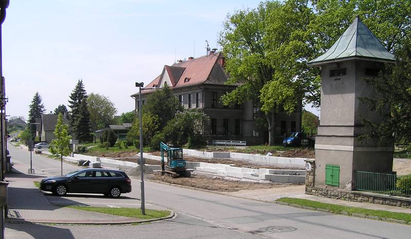 náves