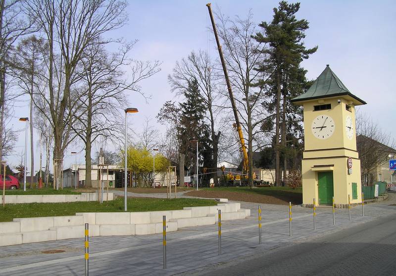kácení