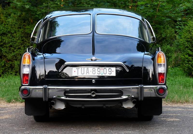 Tatra 603