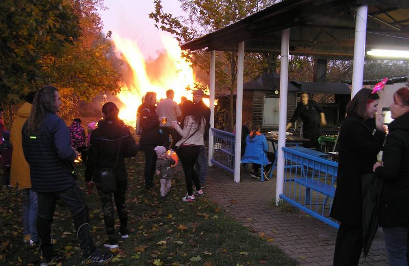 oheň