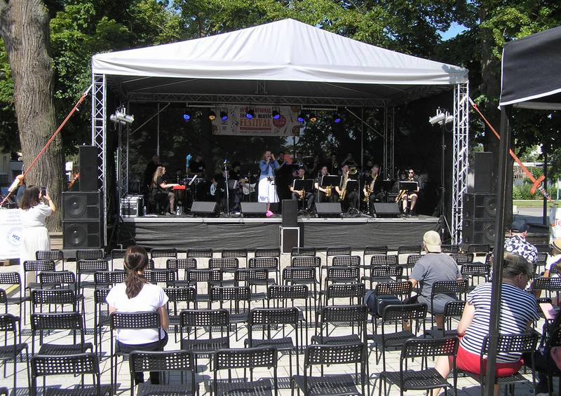 festival