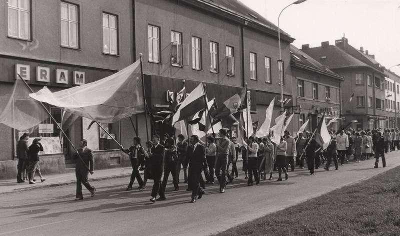 1980