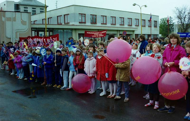 1989