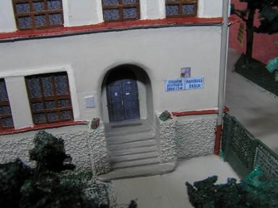 model školy