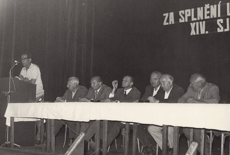 schze 1976