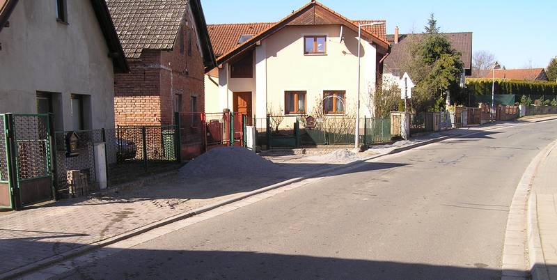 chodník
