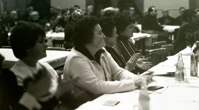 1977