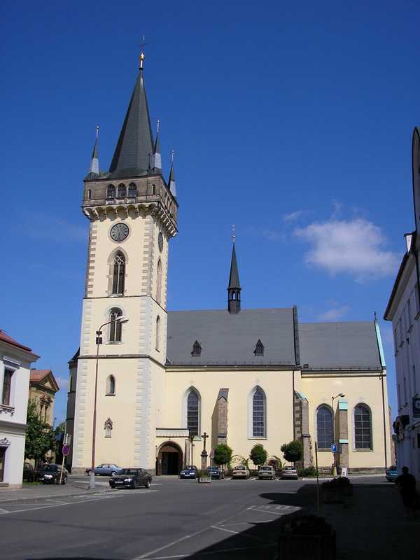 Dvůr Králové