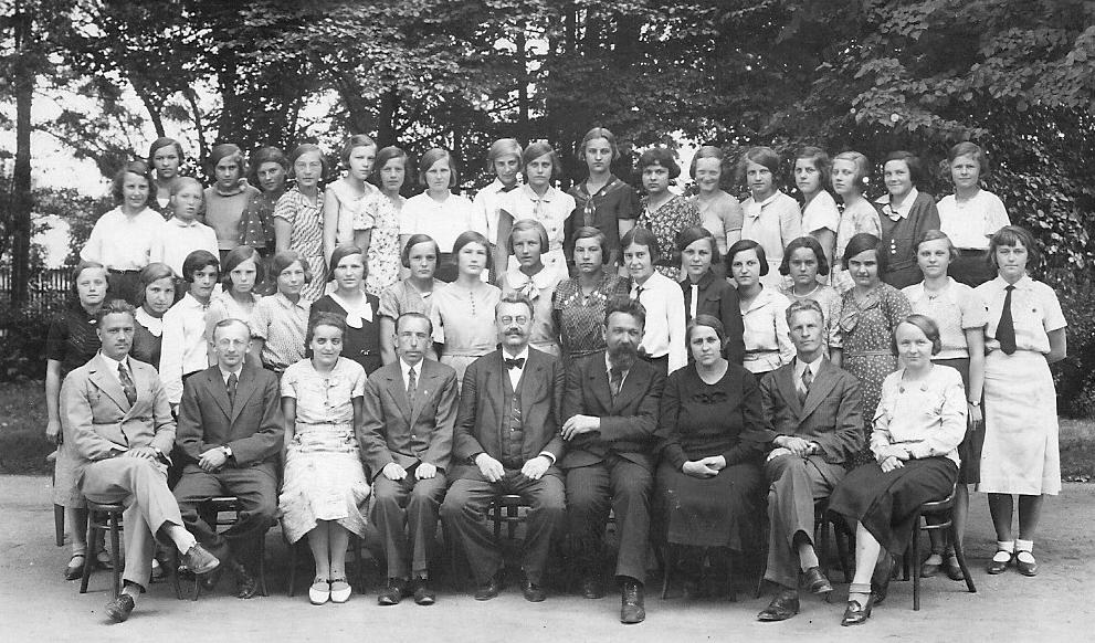 škola