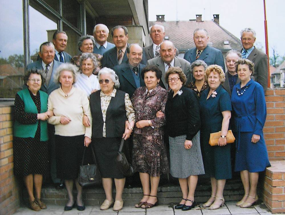 škola