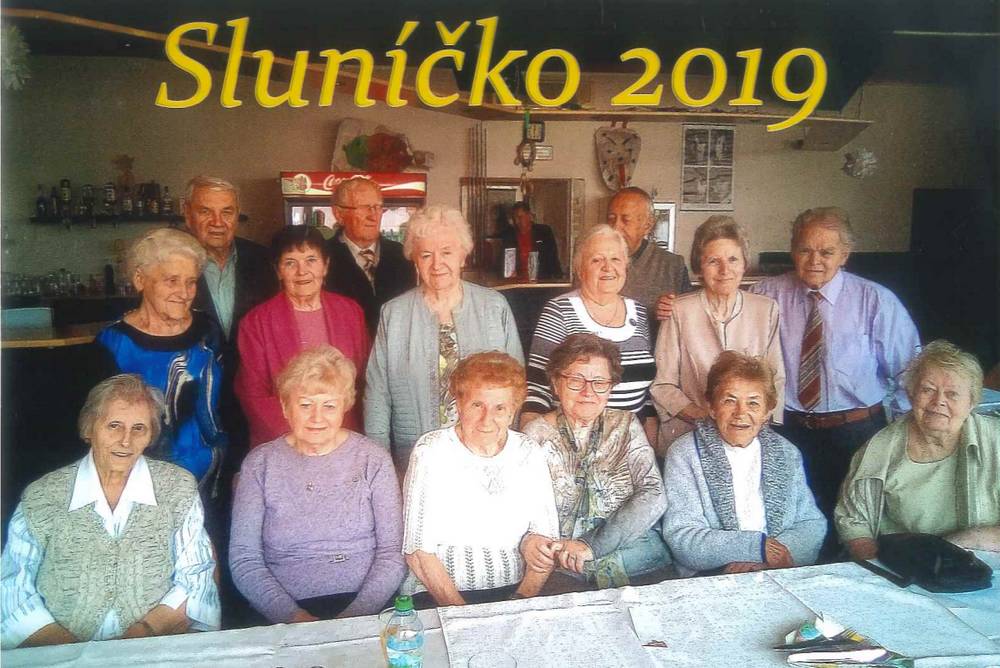 spolužáci