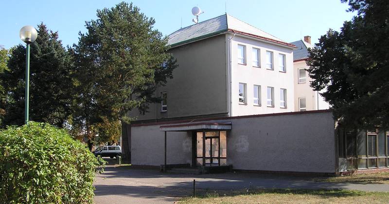 škola