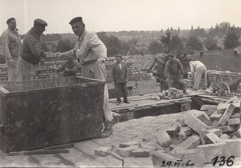 škola