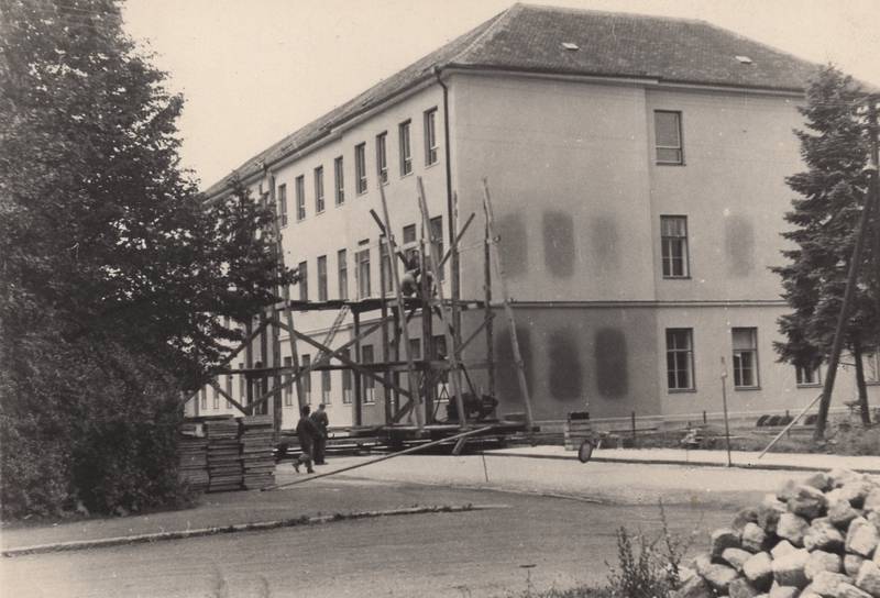 škola