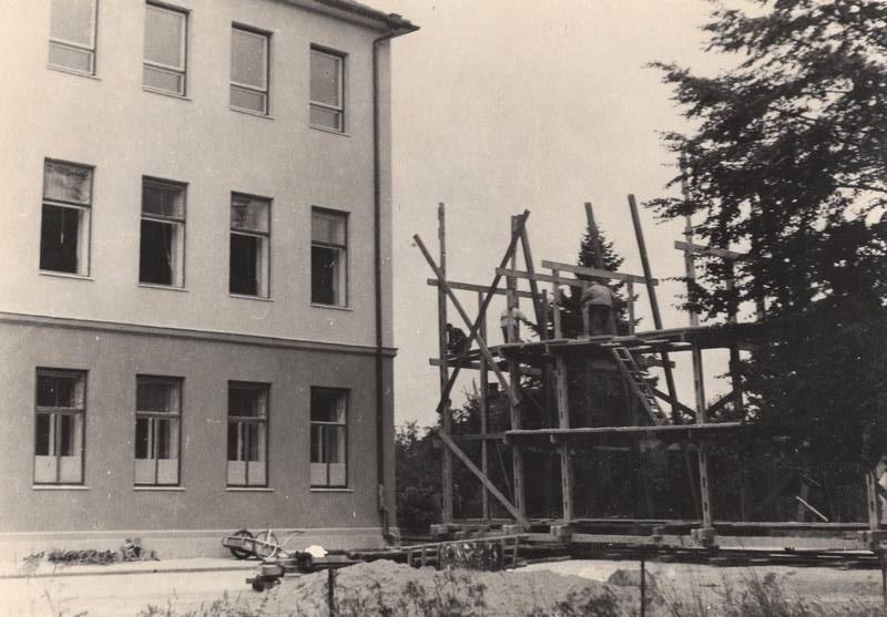 škola