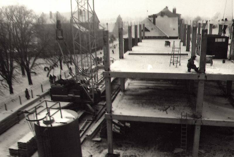 škola