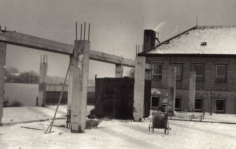 škola
