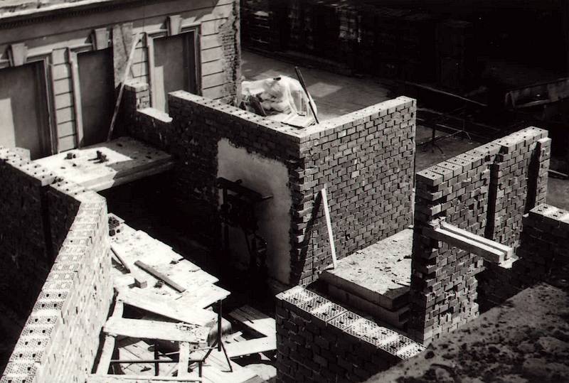 škola