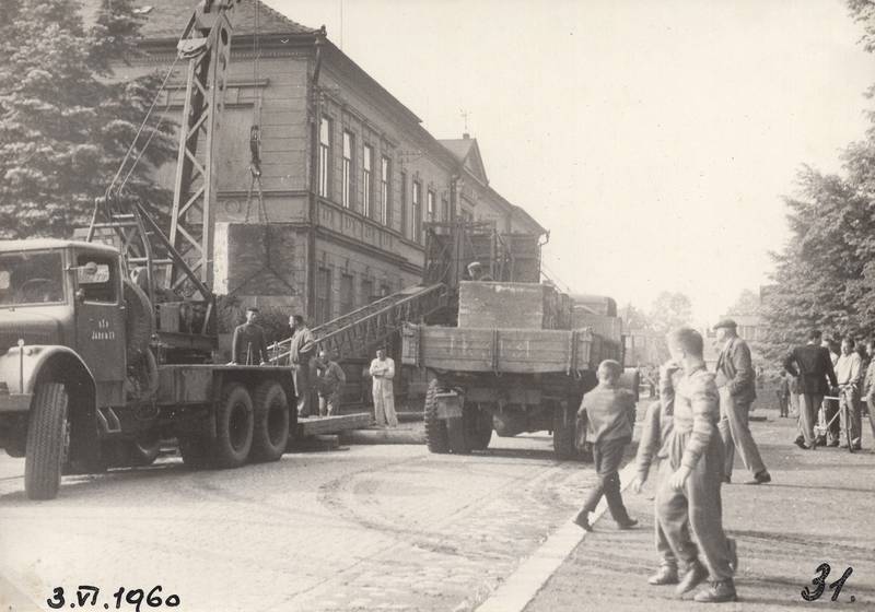 škola