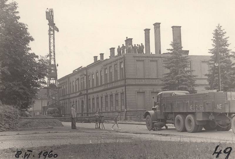škola