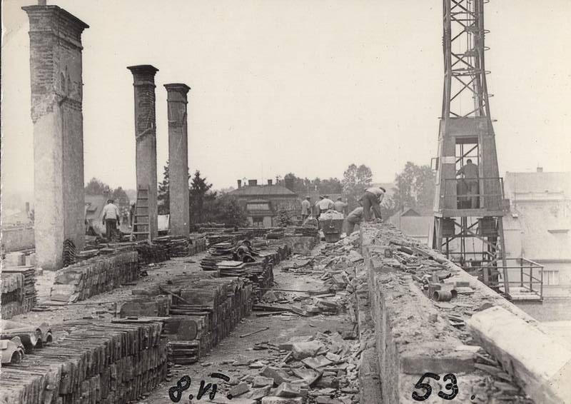 škola