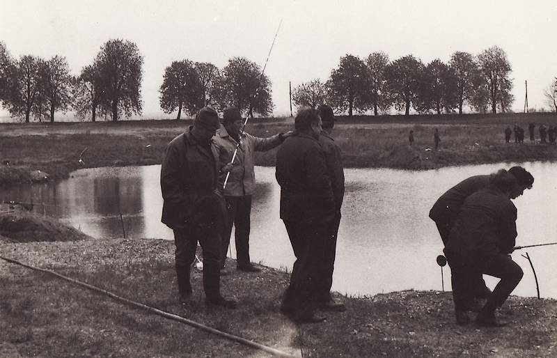 rybáři
