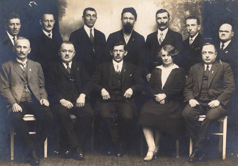 Výbor TJ Sokol Smiřice po roce1930