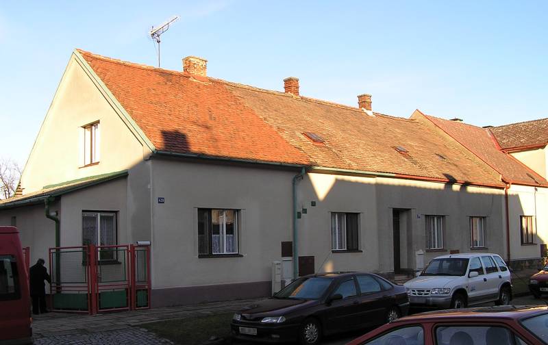 Brigádnická ulice 438