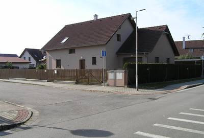 Jabloňová ulice