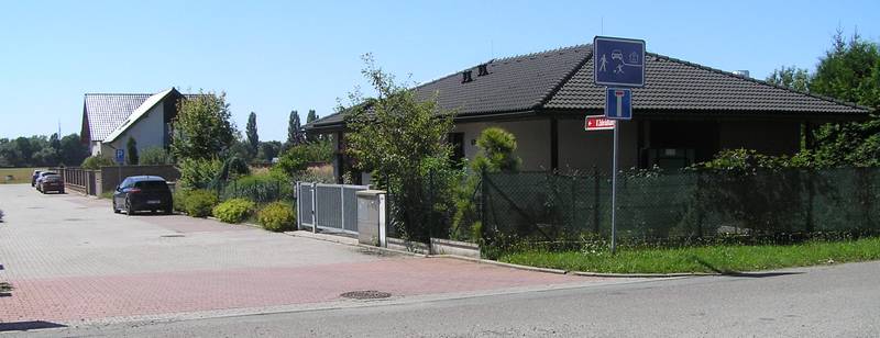 K Zahrádkám