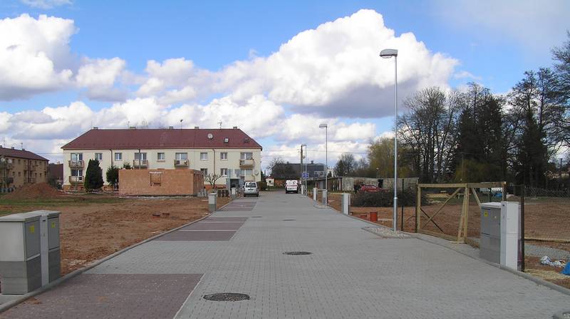 K Zahrádkám