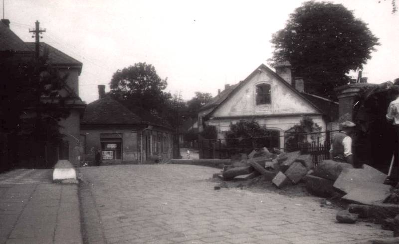 Mezimostí